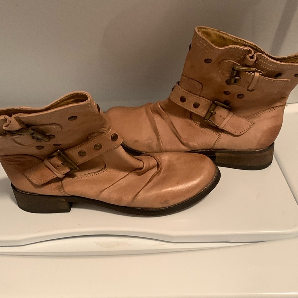 Womens size 9 Mia Booties. Used but hardly ever worn.